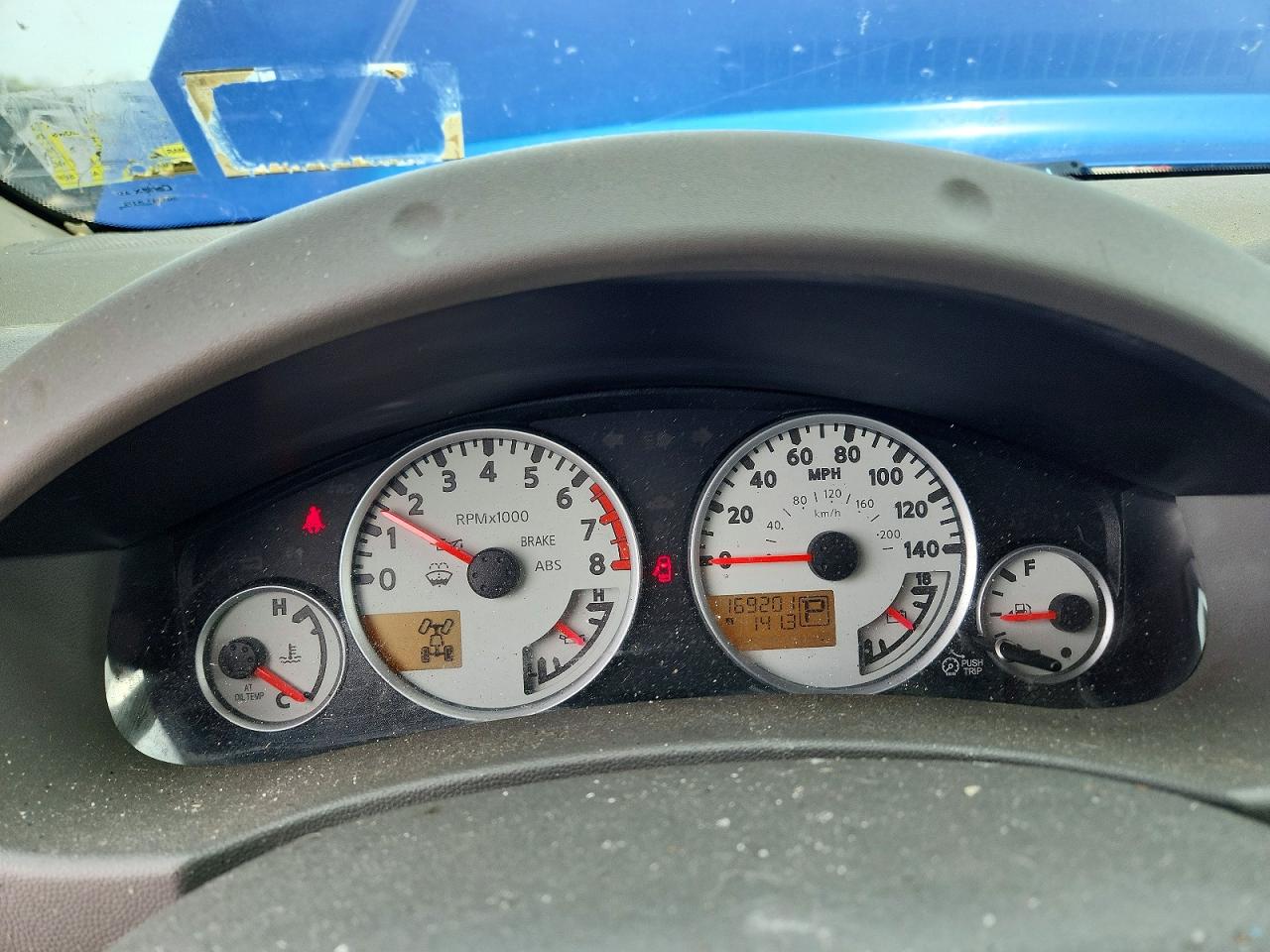 2012 NISSAN FRONTIER