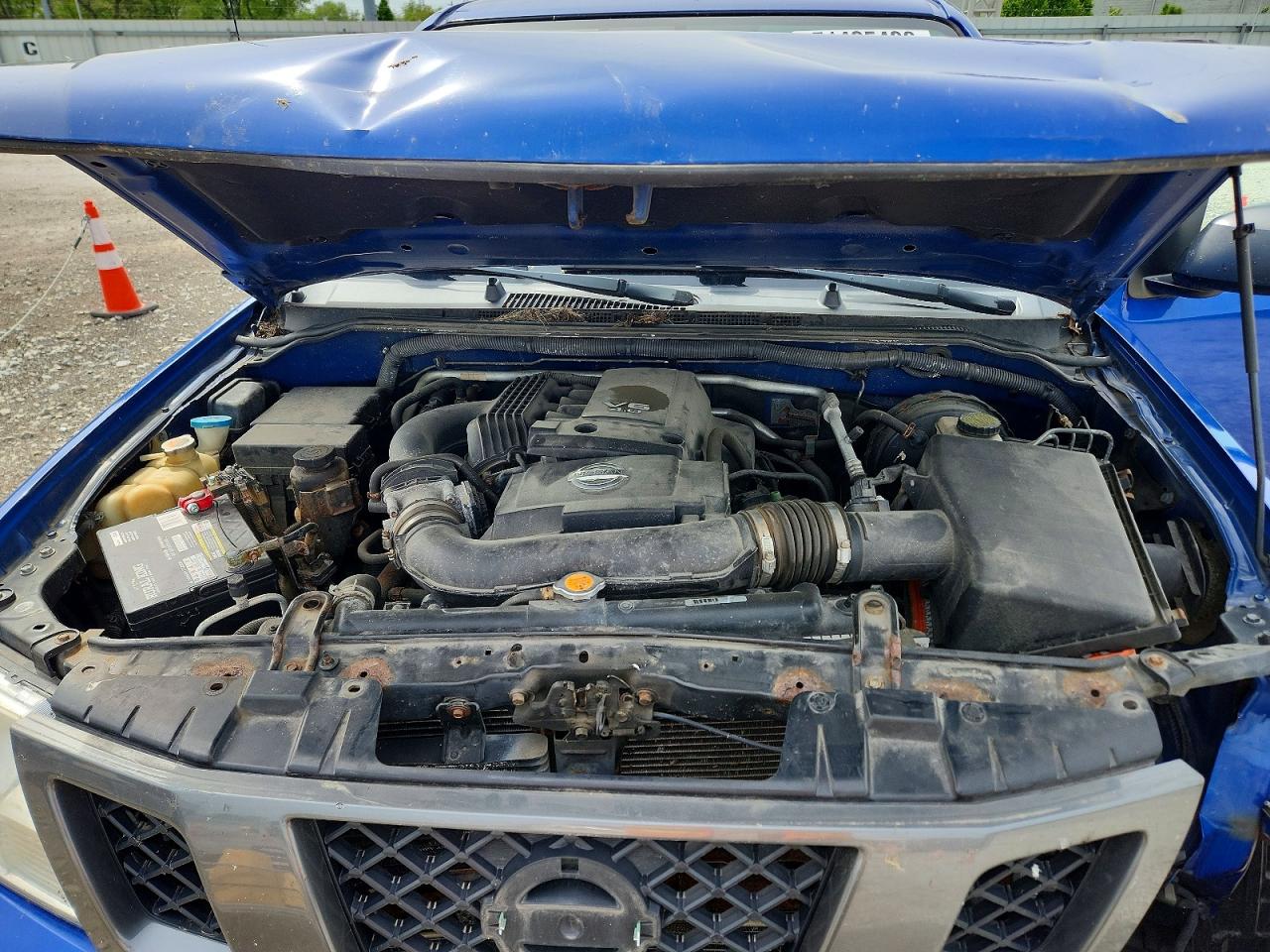 2012 NISSAN FRONTIER