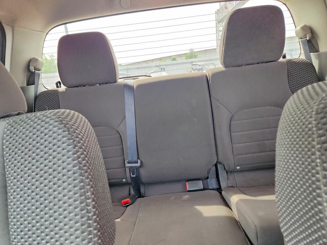 2012 NISSAN FRONTIER