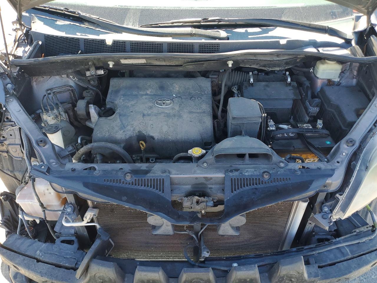2015 TOYOTA SIENNA