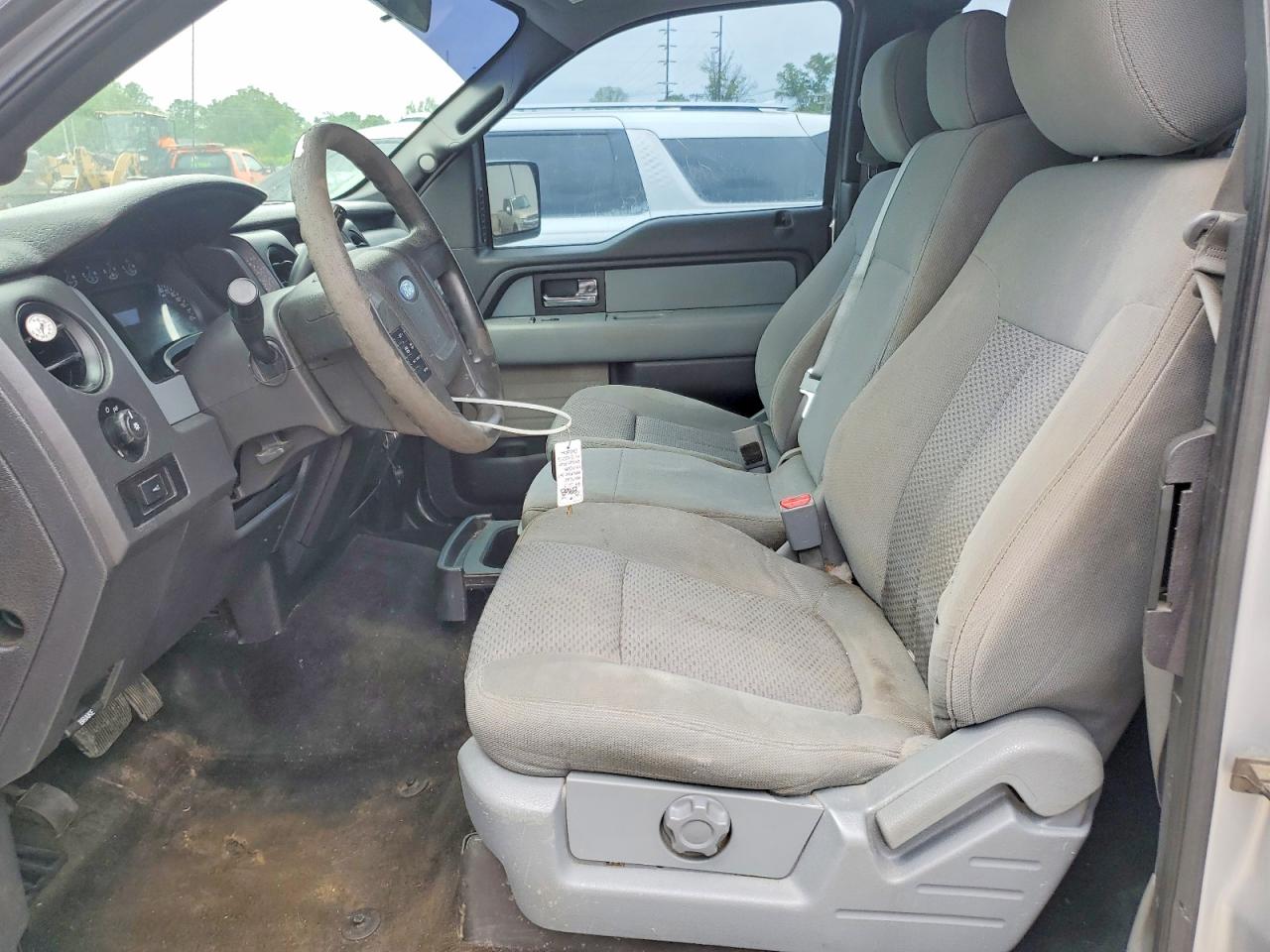 2013 FORD F150