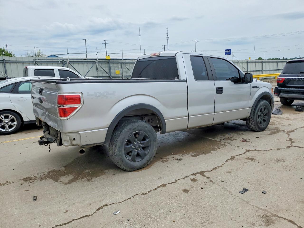 2013 FORD F150