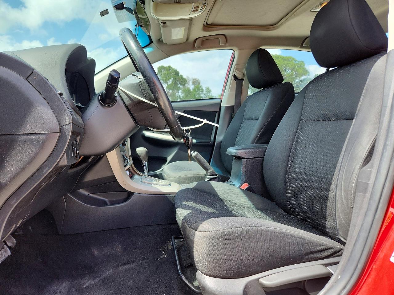 2010 TOYOTA COROLLA