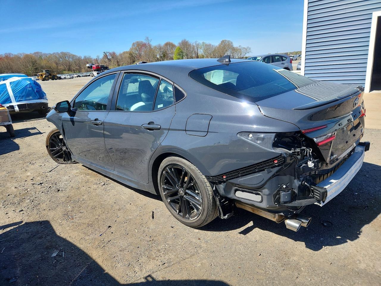 2025 TOYOTA CAMRY
