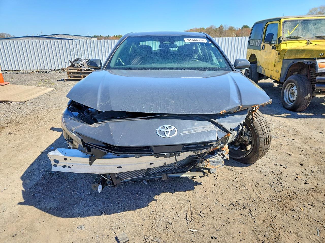 2025 TOYOTA CAMRY