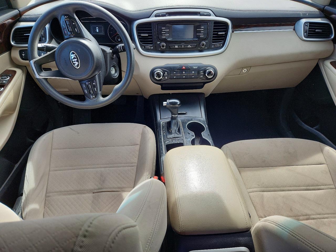 2017 KIA SORENTO