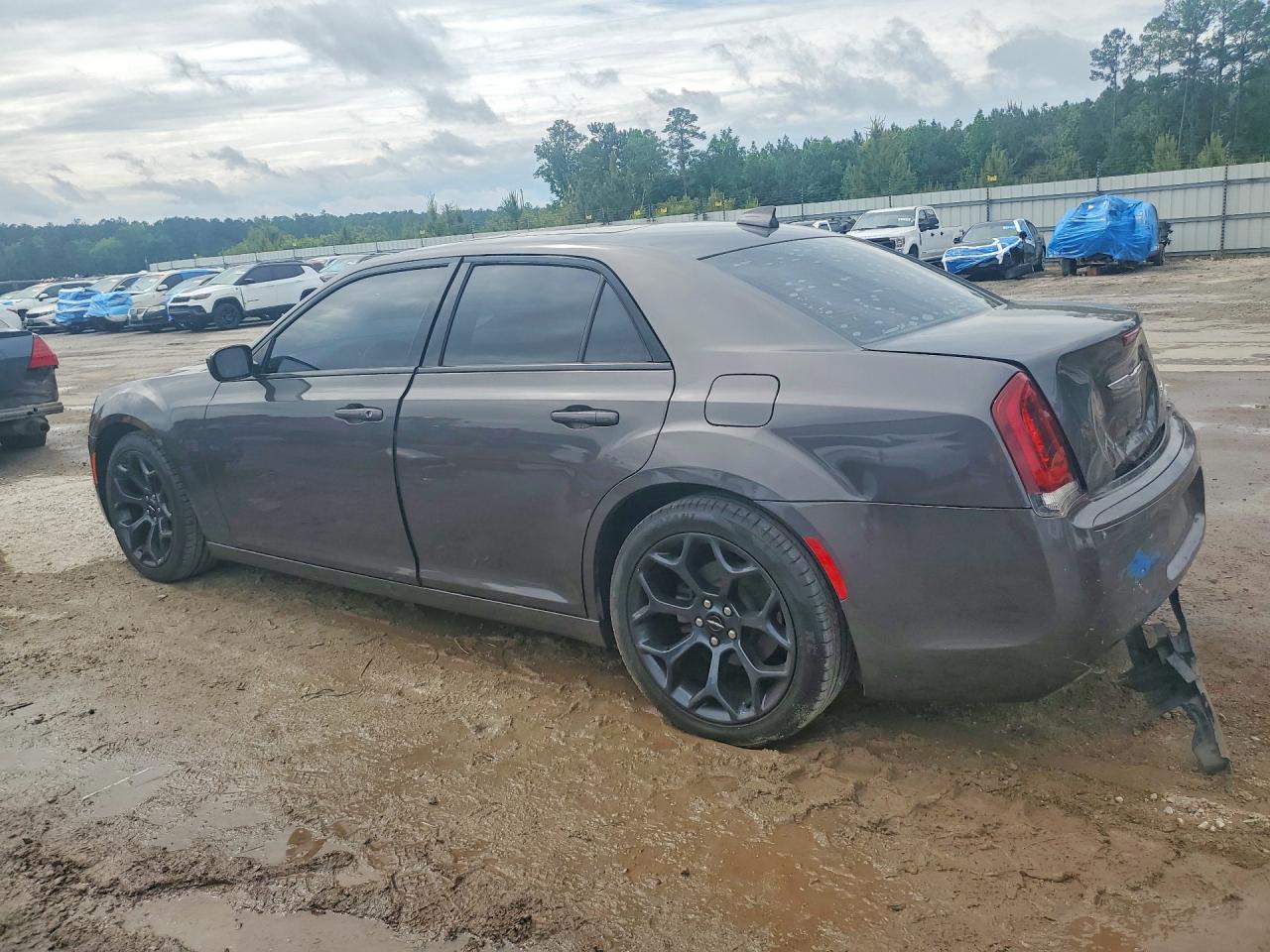 2015 CHRYSLER 300
