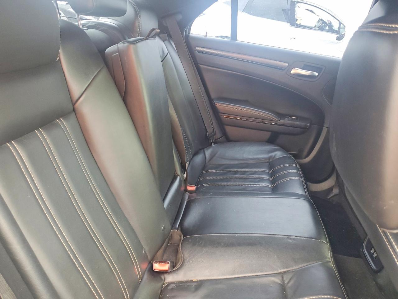 2015 CHRYSLER 300