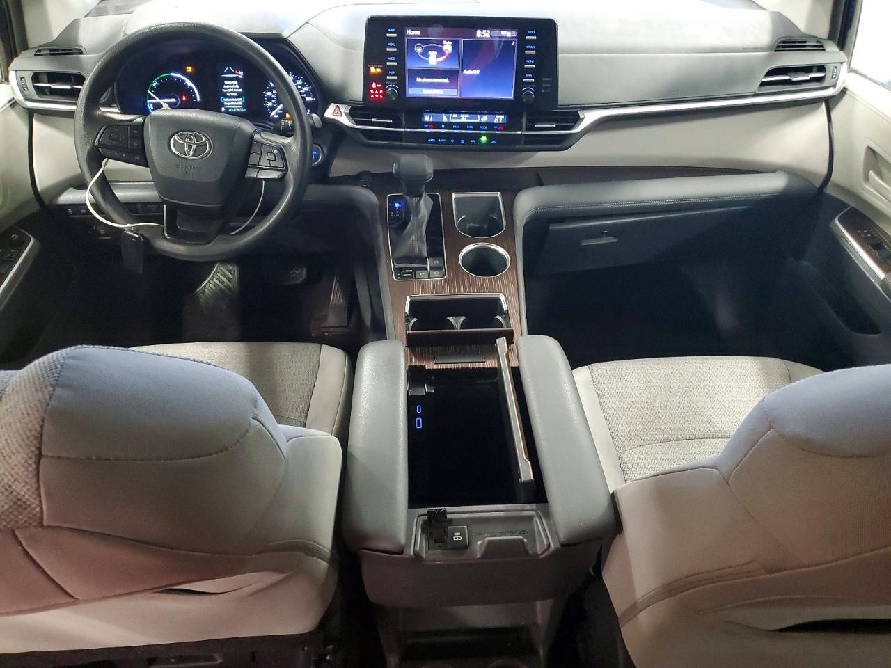 2022 TOYOTA SIENNA