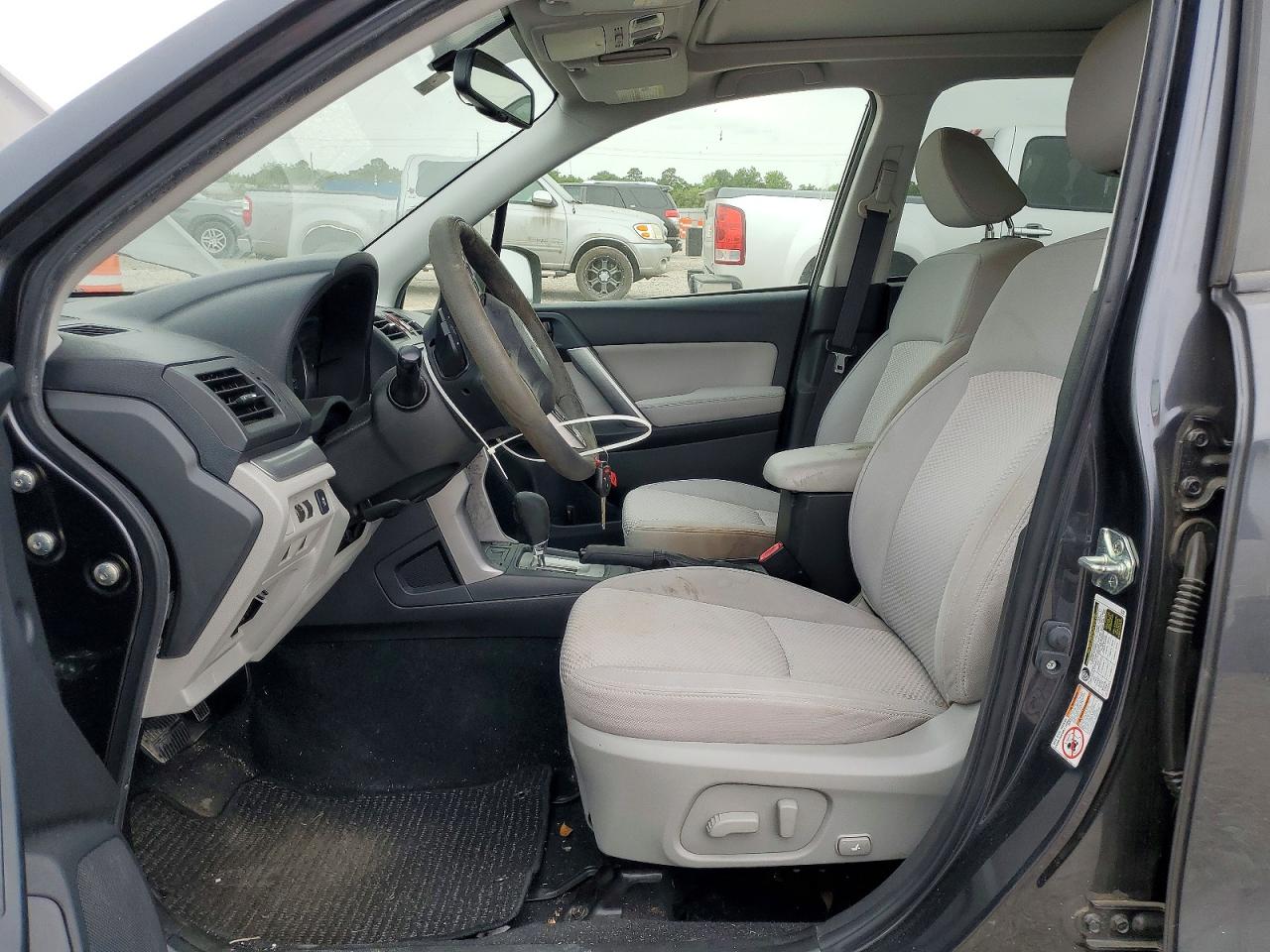 2015 SUBARU FORESTER