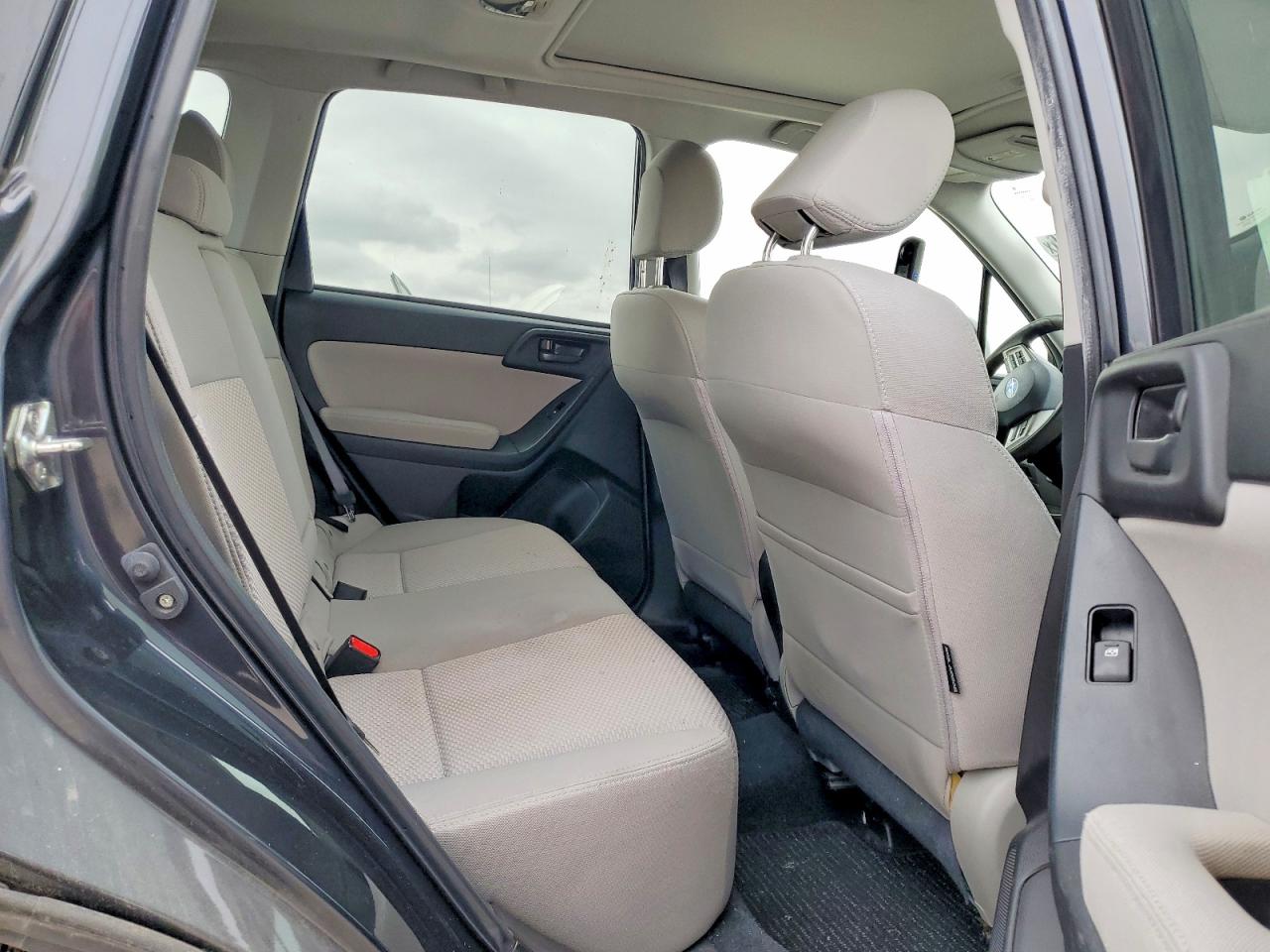 2015 SUBARU FORESTER