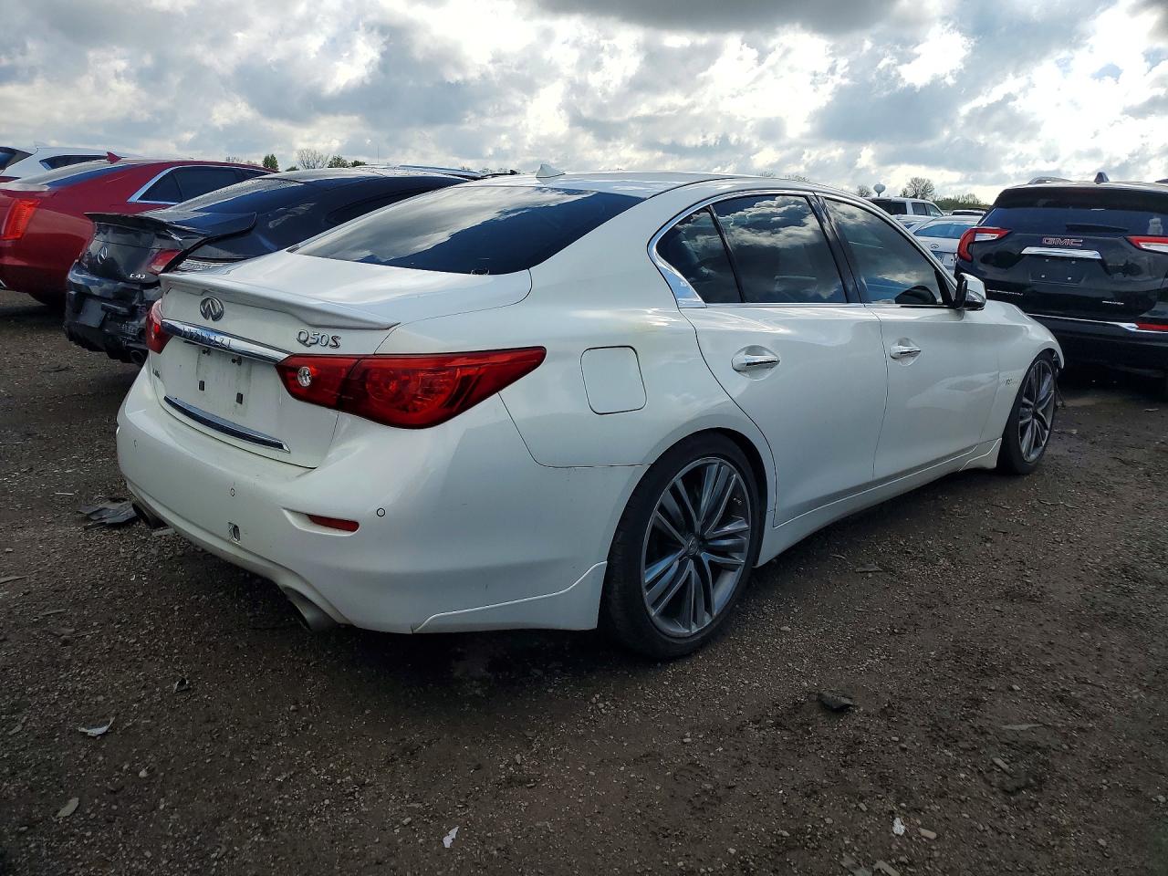 2014 INFINITI Q50
