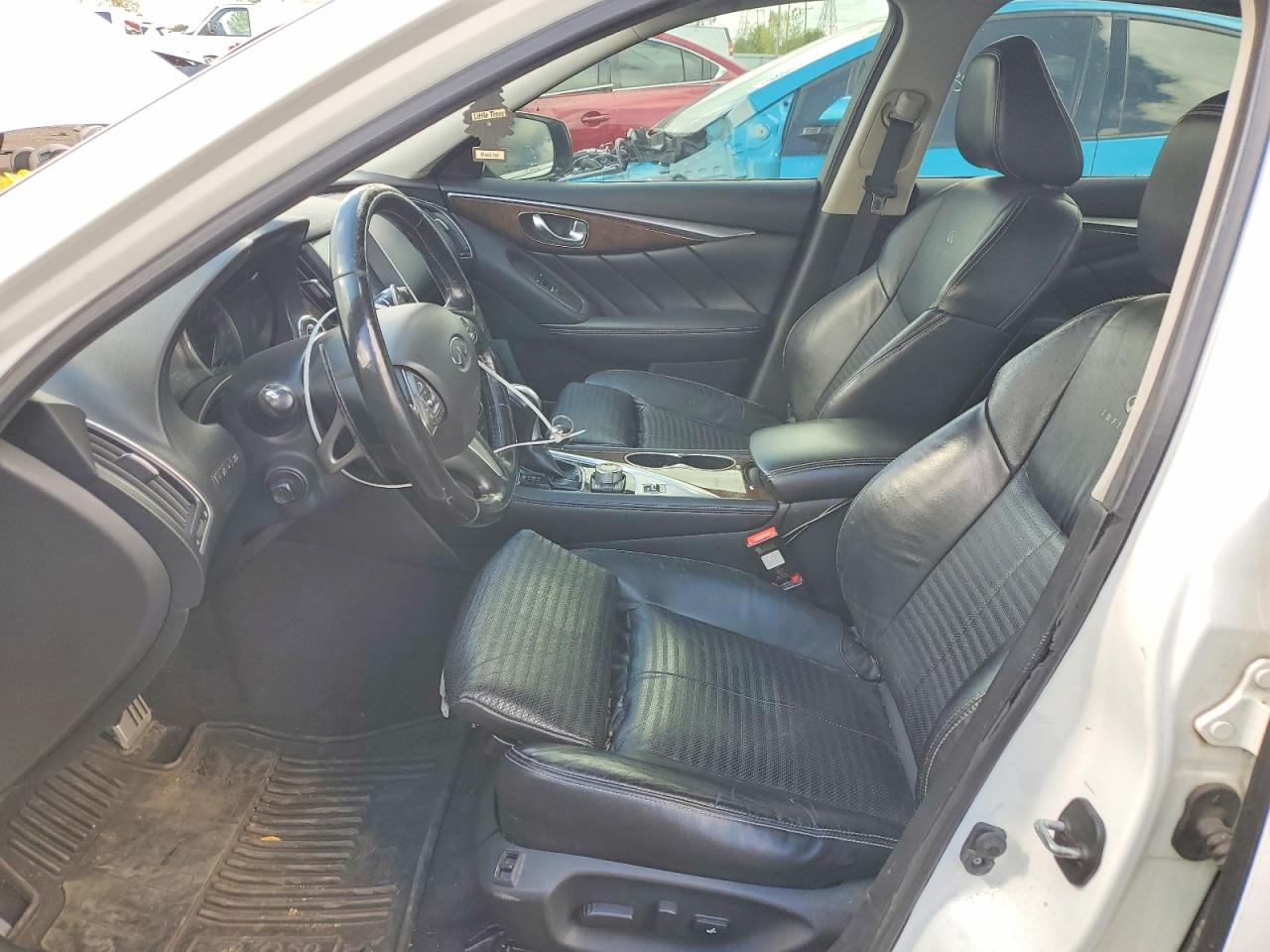 2014 INFINITI Q50