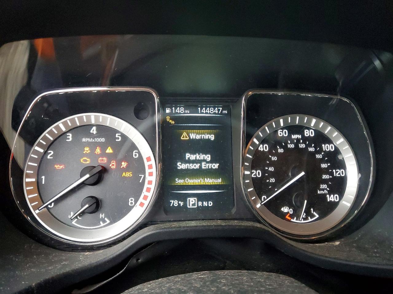 2017 NISSAN TITAN