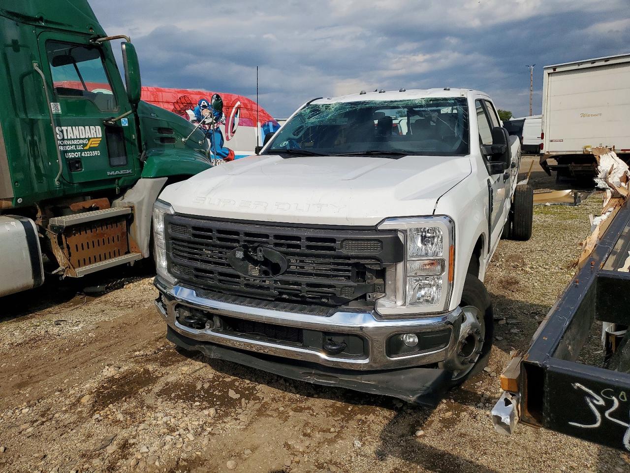 2023 FORD F350
