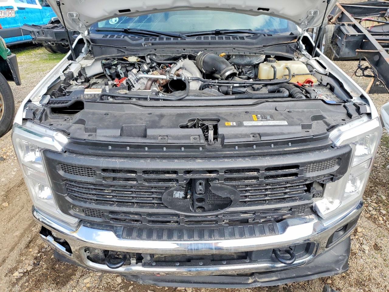 2023 FORD F350