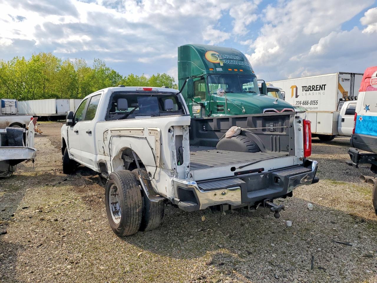 2023 FORD F350