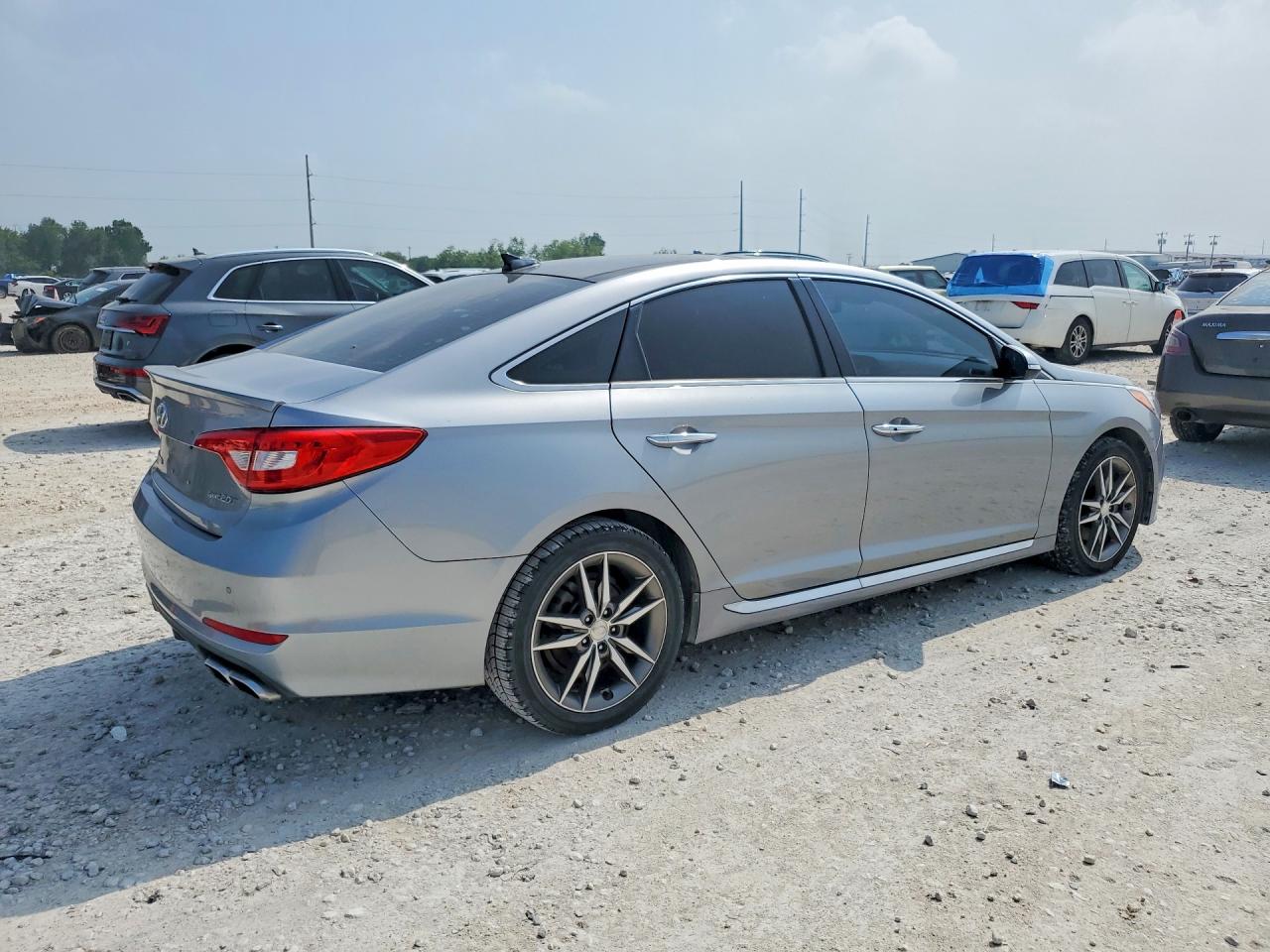 2015 HYUNDAI SONATA