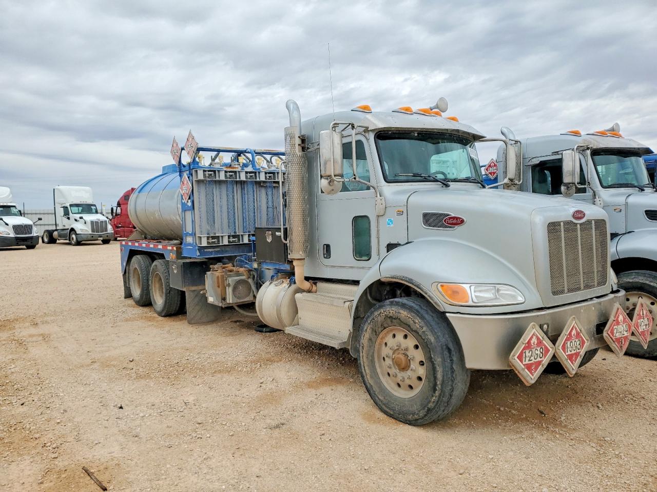 2015 PETERBILT ALL OTHER