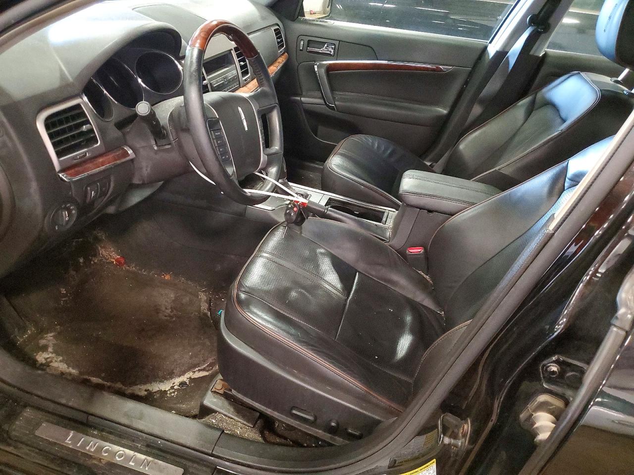2010 LINCOLN TOWNHOUSE MKZ