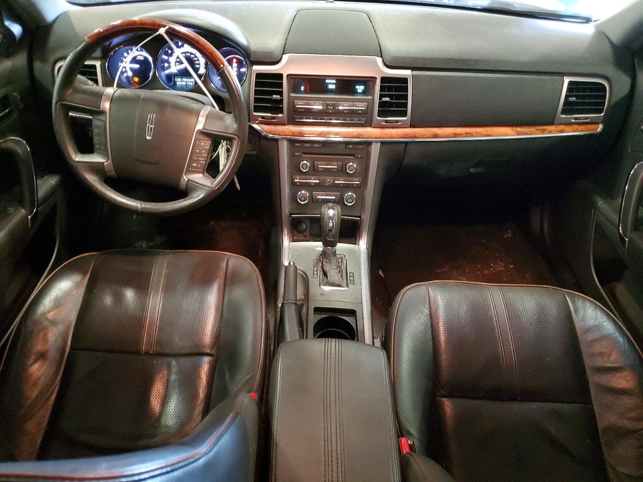 2010 LINCOLN TOWNHOUSE MKZ