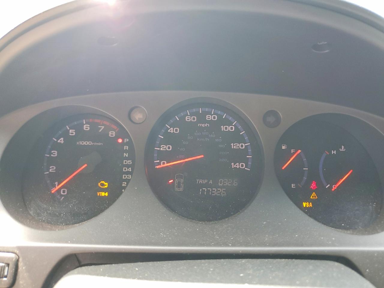 2005 ACURA MDX