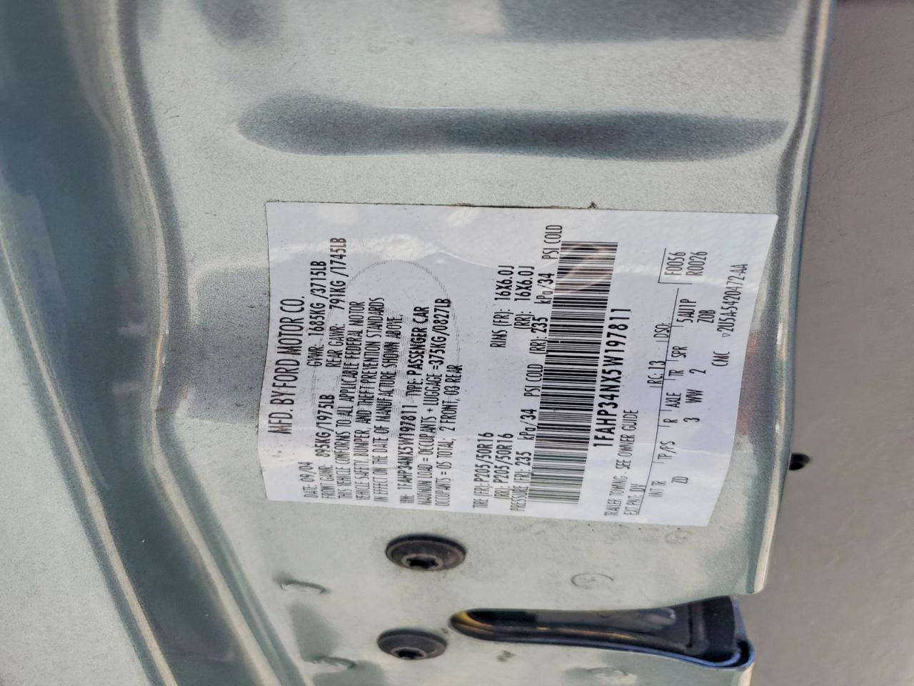 2005 FORD FOCUS