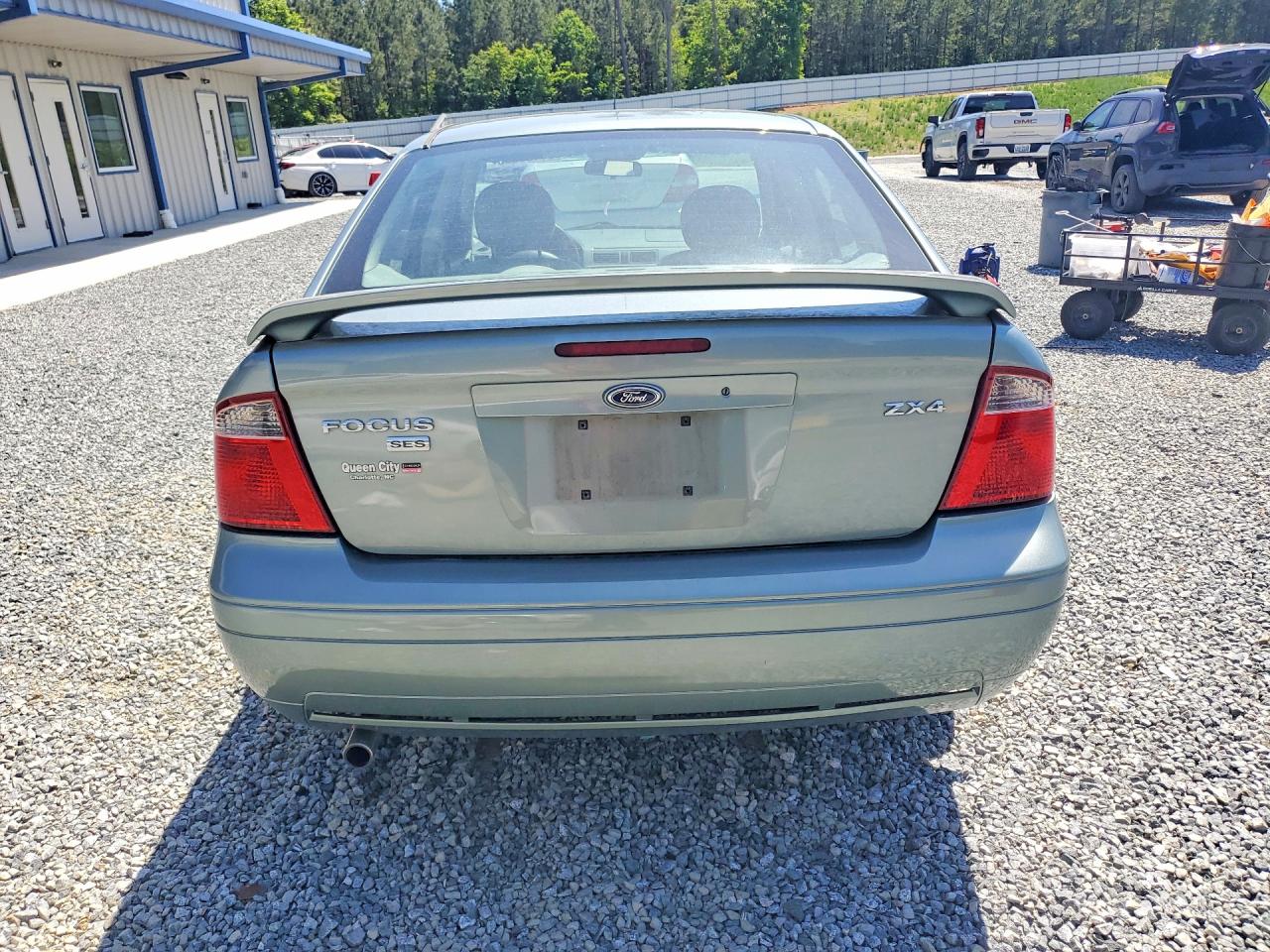 2005 FORD FOCUS