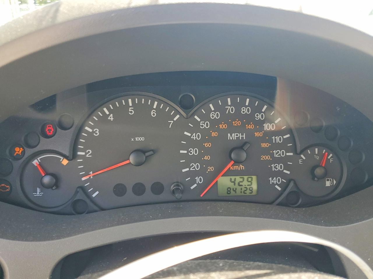 2005 FORD FOCUS