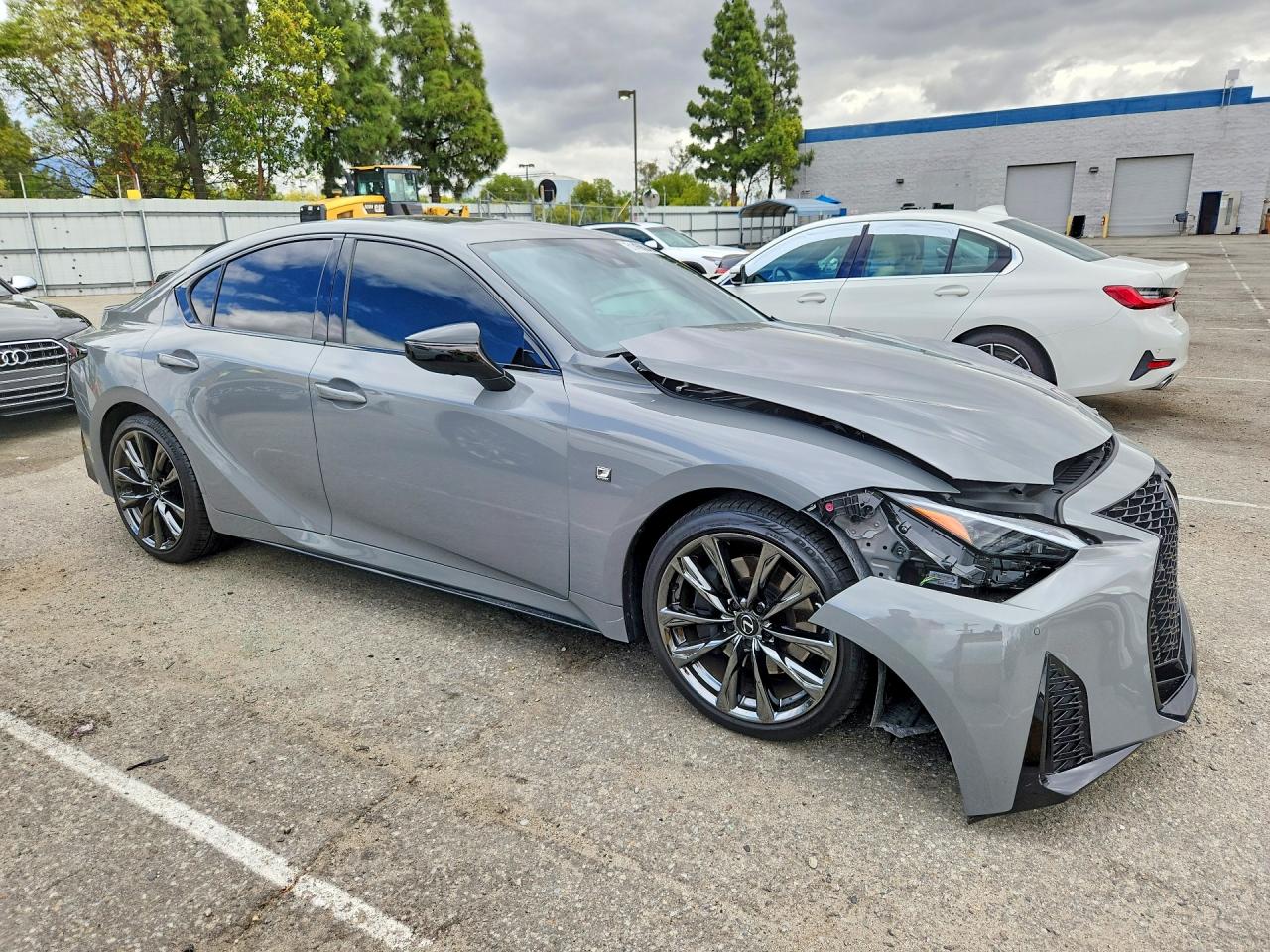 2025 LEXUS IS