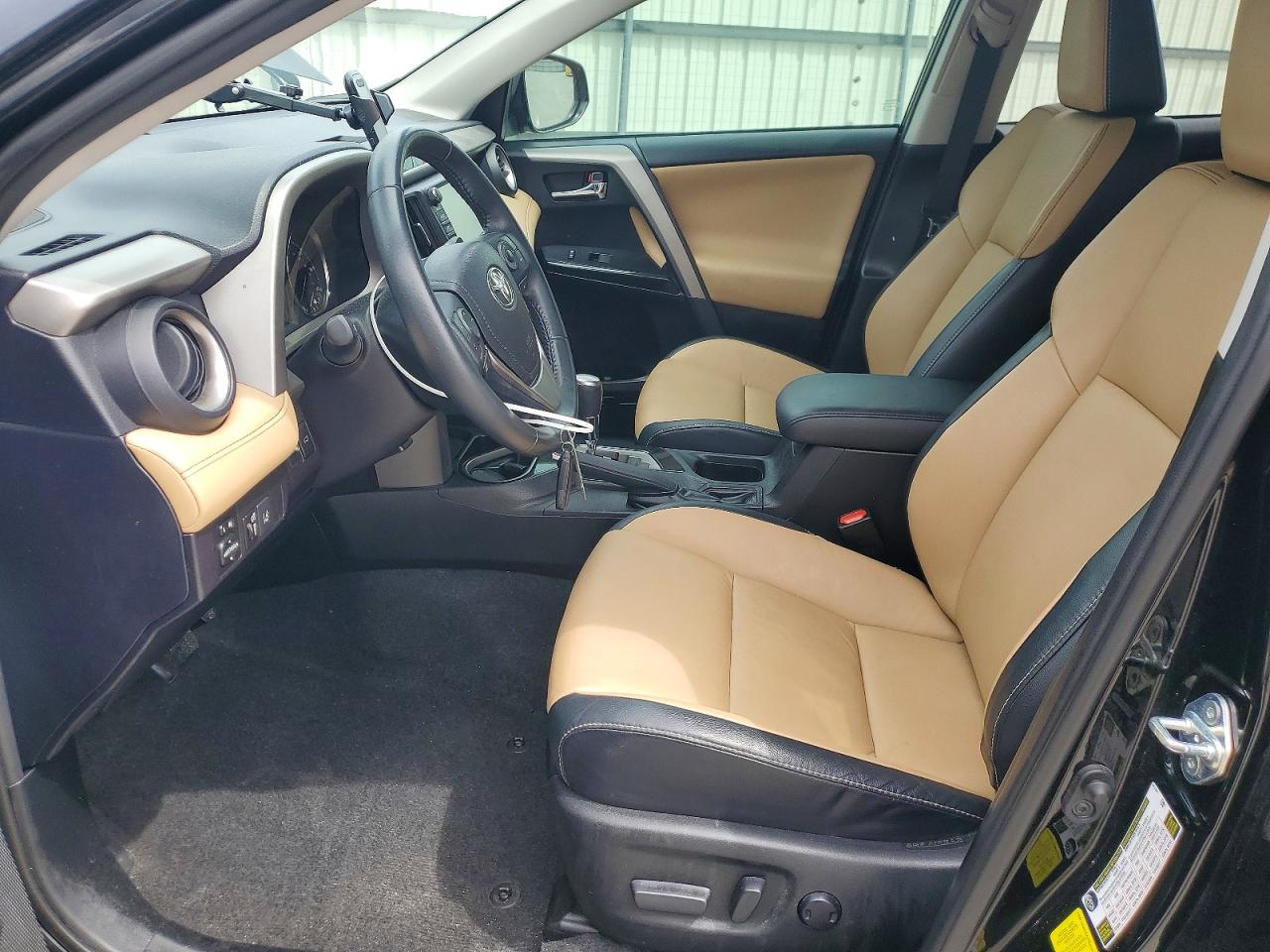 2017 TOYOTA RAV4