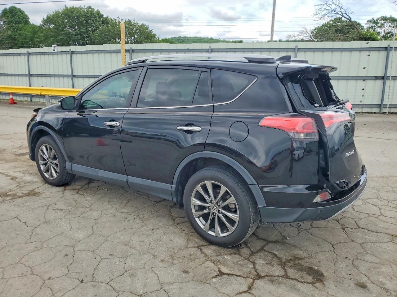 2017 TOYOTA RAV4