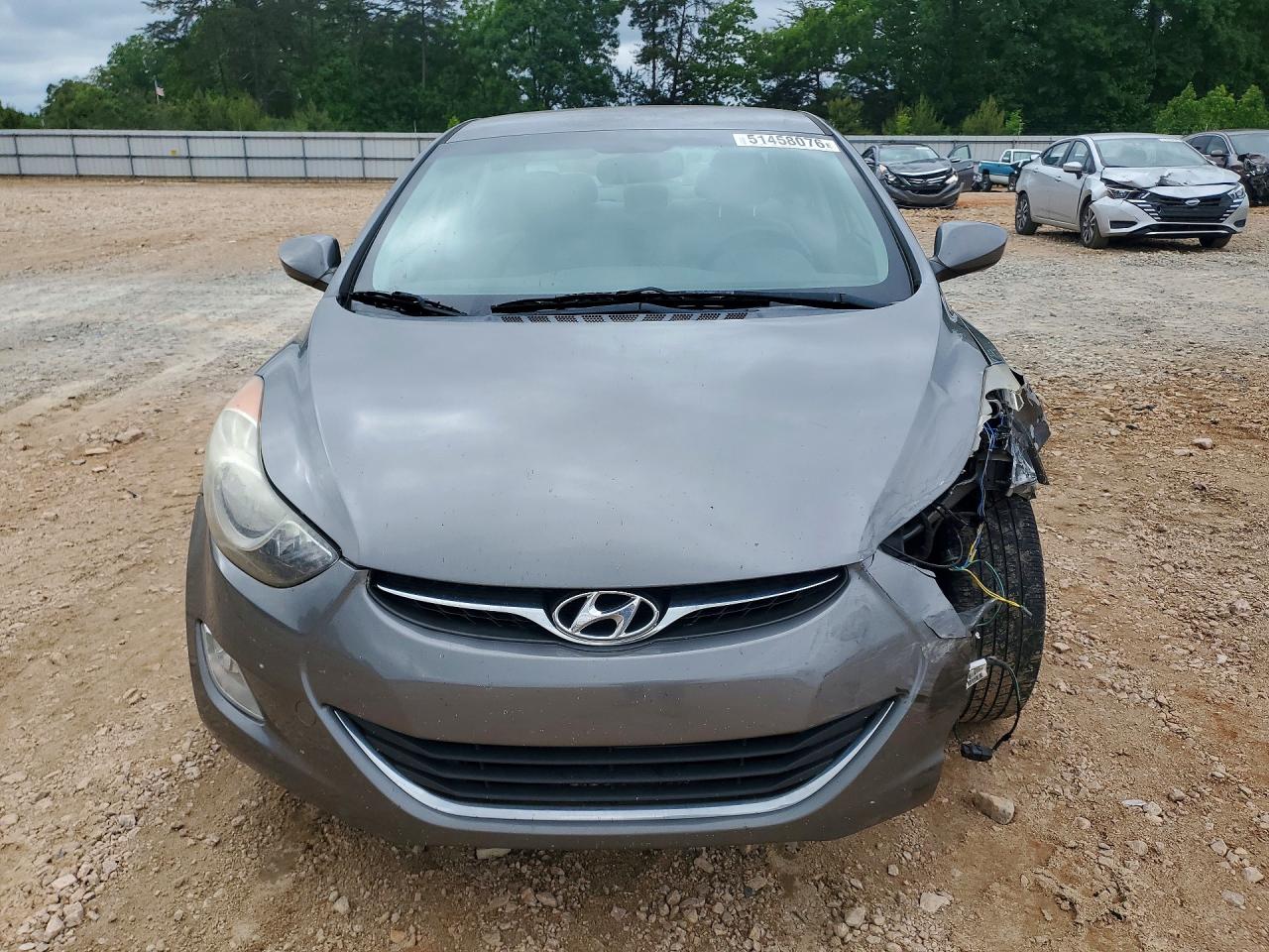 2013 HYUNDAI ELANTRA