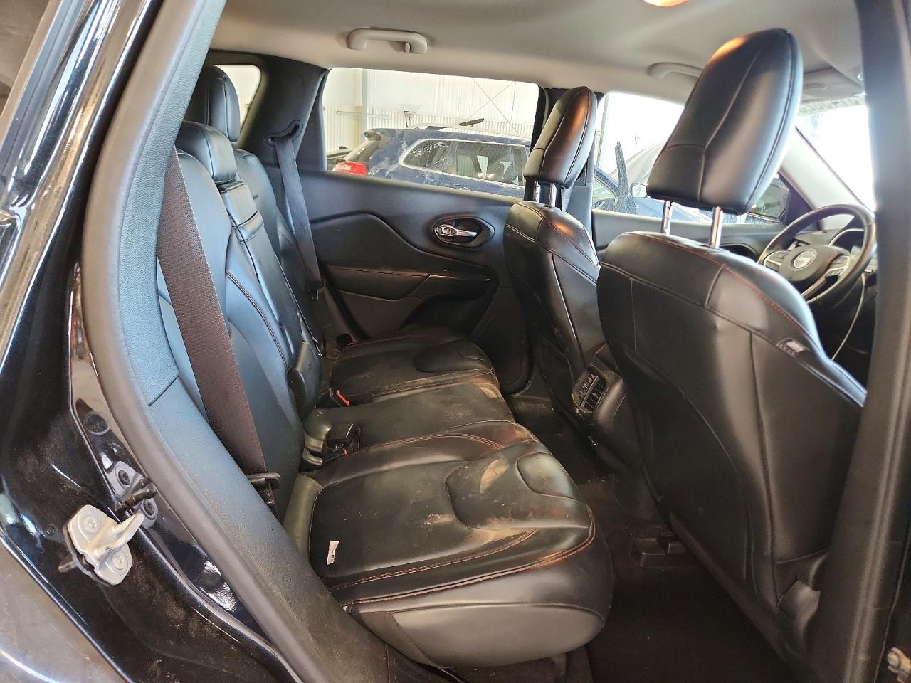 2016 JEEP CHEROKEE