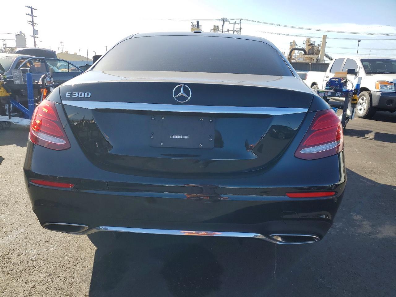 2017 MERCEDES-BENZ E-CLASS