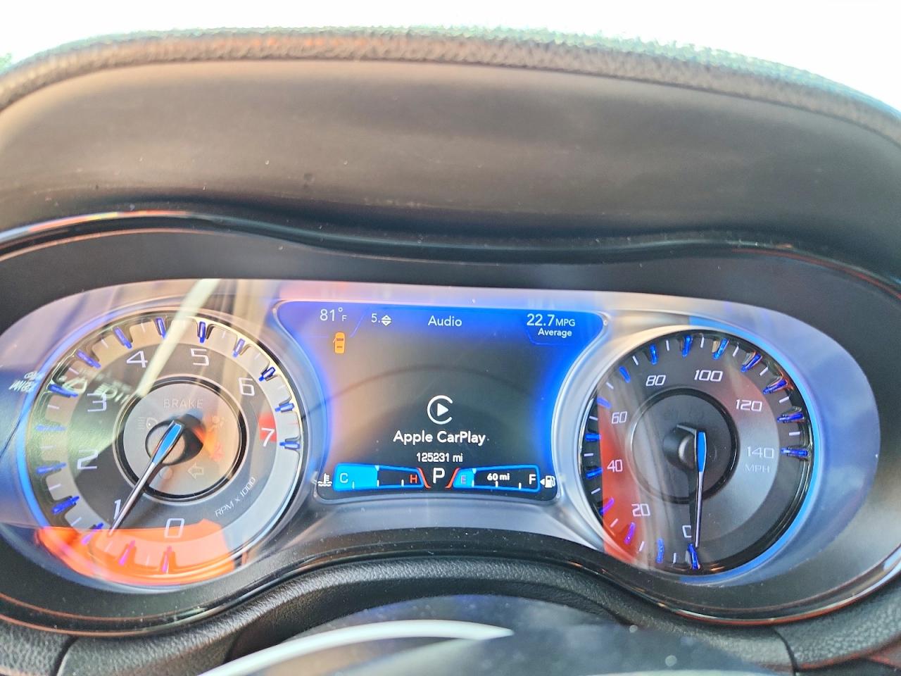 2019 CHRYSLER 300