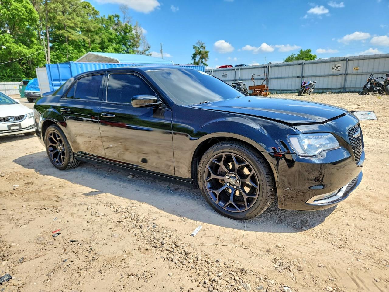 2019 CHRYSLER 300