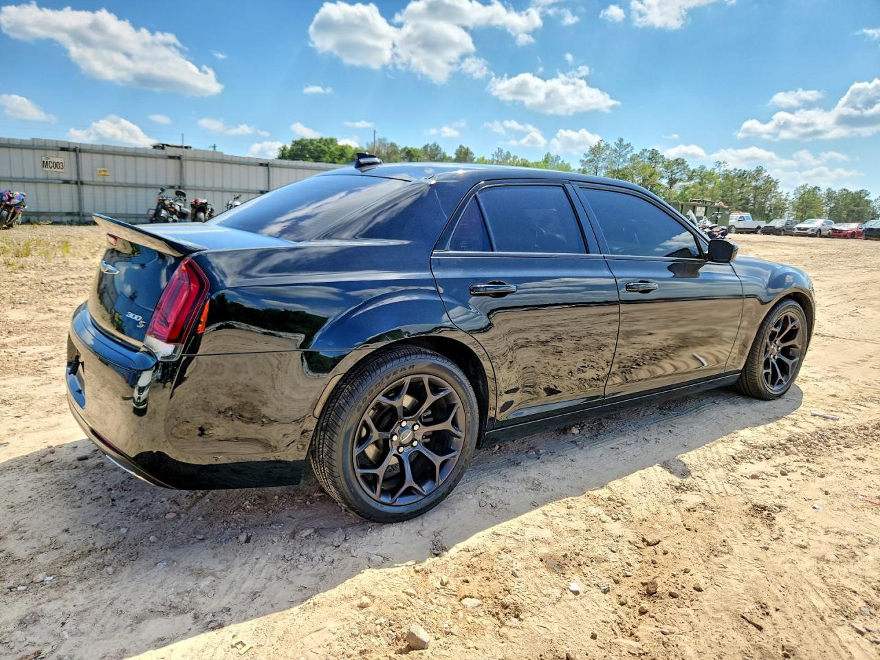 2019 CHRYSLER 300