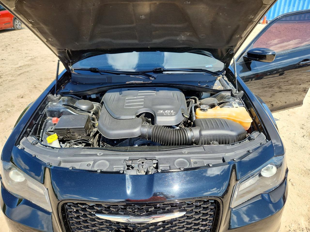 2019 CHRYSLER 300