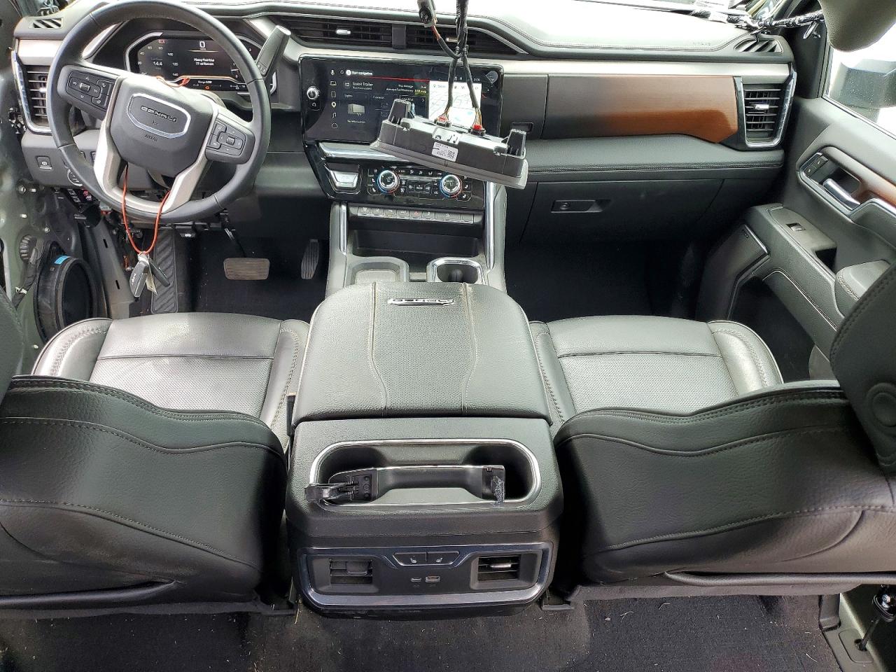 2025 GMC SIERRA