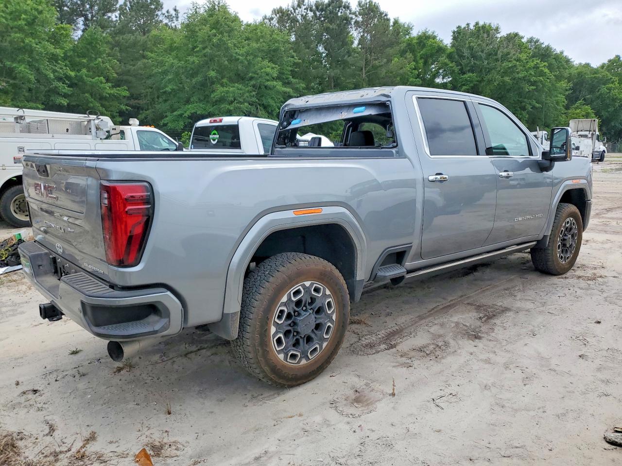 2025 GMC SIERRA
