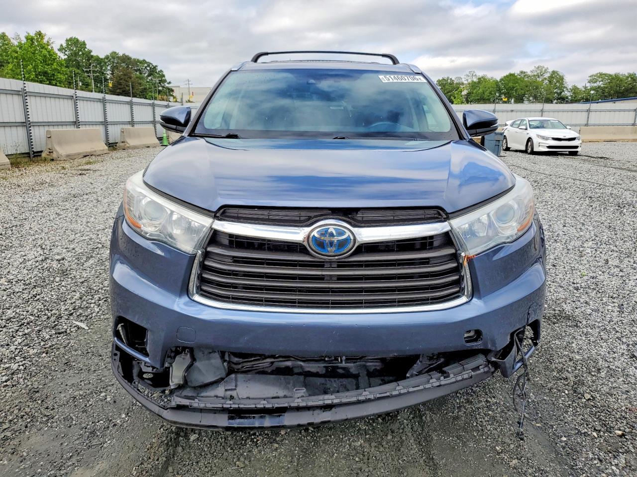 2015 TOYOTA HIGHLANDER