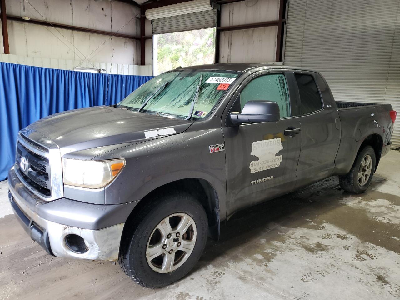2011 TOYOTA TUNDRA