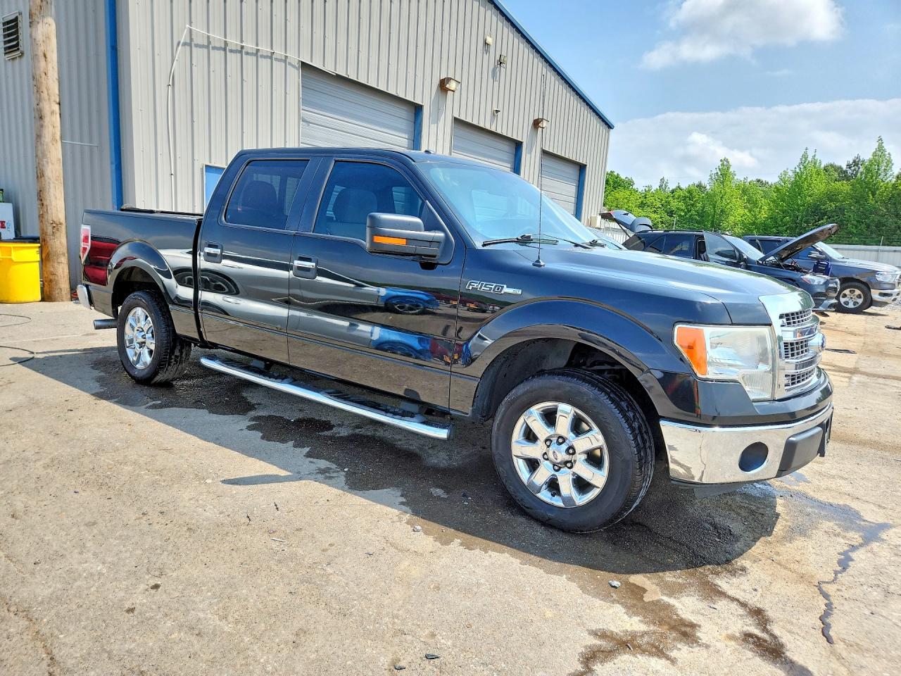 2013 FORD F150
