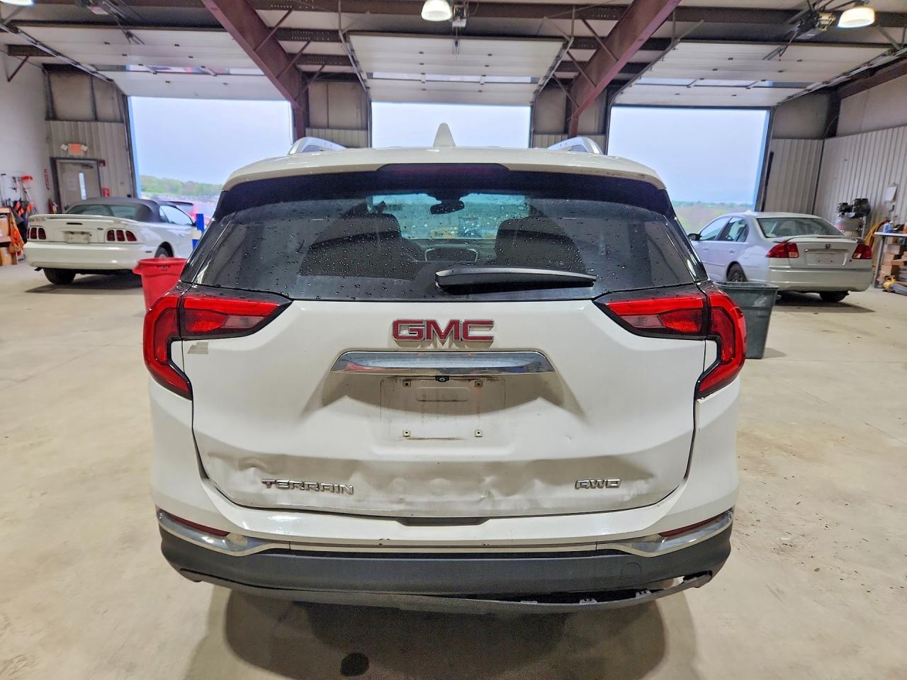 2021 GMC TERRAIN