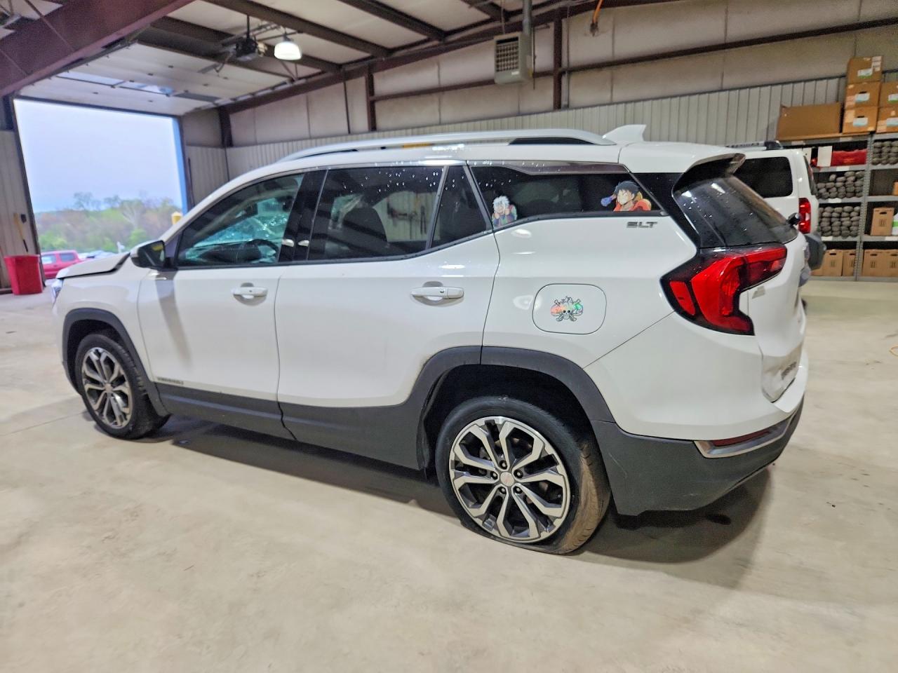 2021 GMC TERRAIN