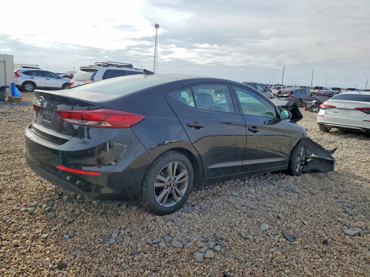 2018 HYUNDAI ELANTRA