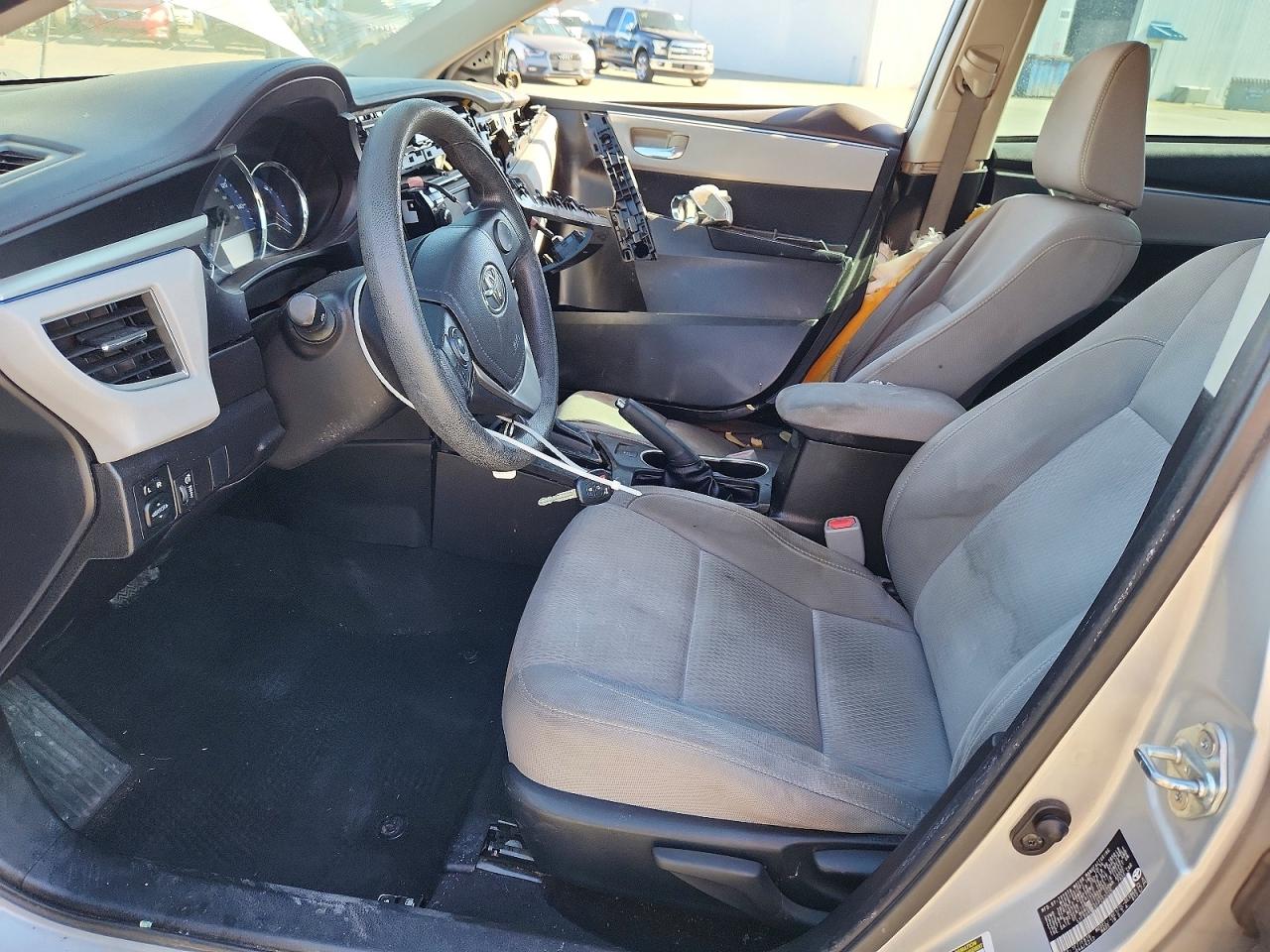 2015 TOYOTA COROLLA