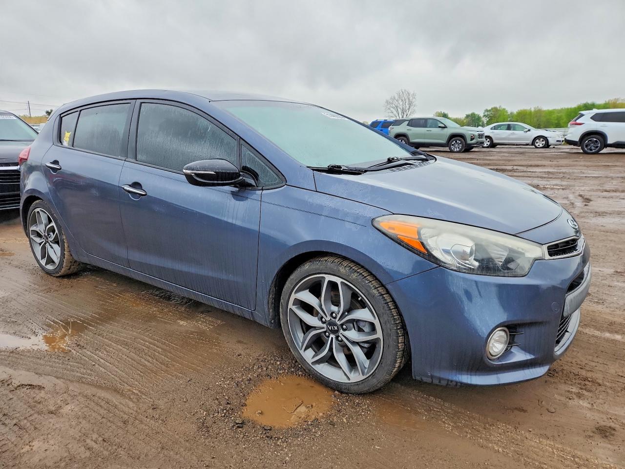 2016 KIA FORTE