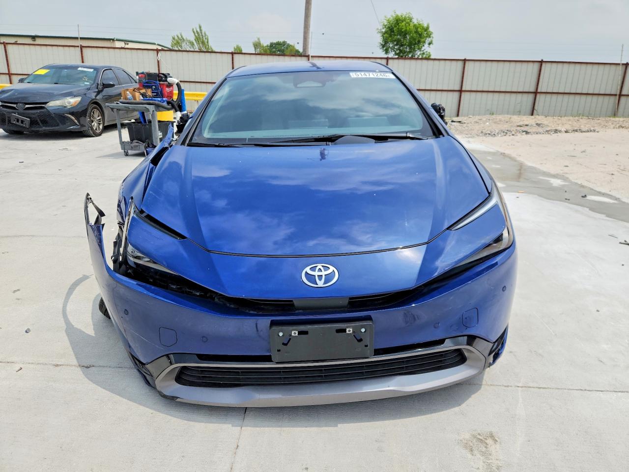 2025 TOYOTA PRIUS